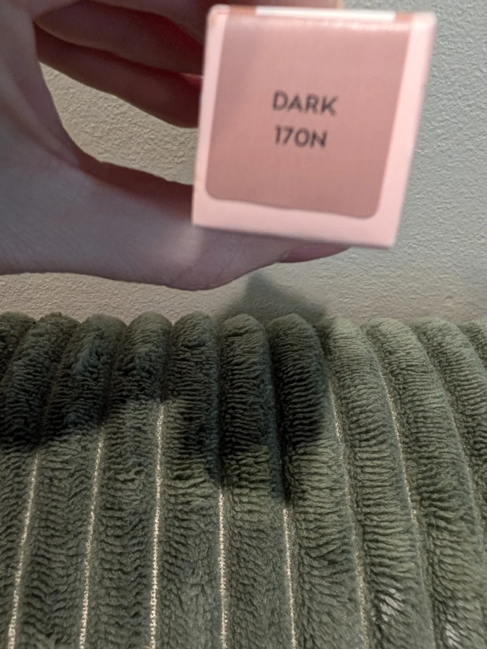 New Colourpop Hyaluronic Creamy Concealer -  Dark